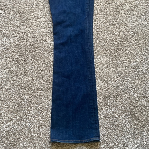 J BRAND 💙INK BLUE💙 PREMIUM DENIM BOOTCUT JEANS SIZE 30 🌟EUC🌟 - Picture 8 of 15